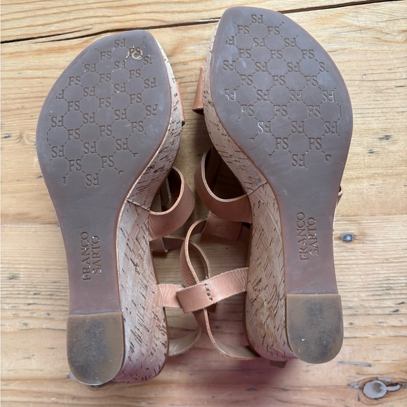 Franco Sarto Cera Cork Wedge Sandals in Nude Size 7 - Picture 5 of 12